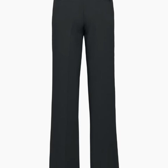 The Effortless Pant - Picture 2 of 3